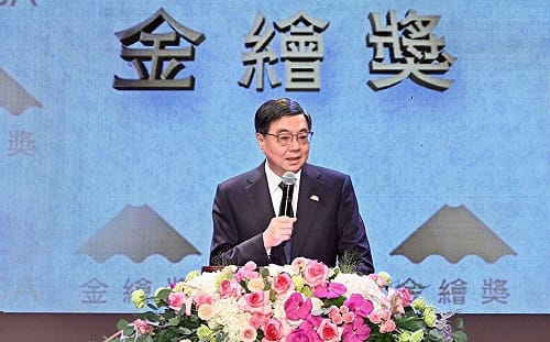 柯文哲稱總統不能出訪說不定很高興  卓榮泰：亂編故事