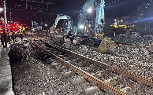 鐵路地下化關鍵進度！台鐵內壢站換臨時軌道 月台縮減進入過渡期