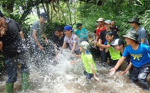 划SUP、夜訪森林精靈！花蓮池南夏令營開放報名 讓孩子放下手機去冒險