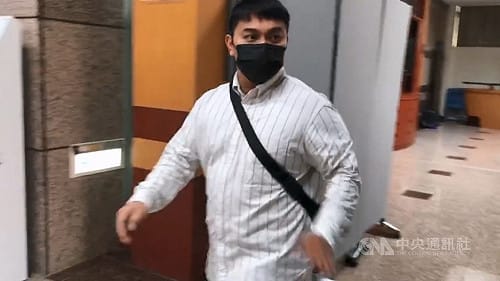 邱軍酒駕撞死人開庭認罪 曾回經紀人看那些人站哪