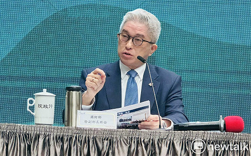 營長播放電影「八佰」遭懲處  徐斯儉：統戰論述且違反兩個規定