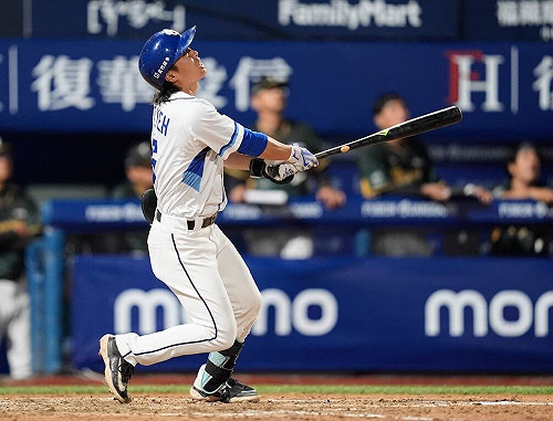 葉子霆早退隔日下二軍　後藤光尊：無法控制球棒