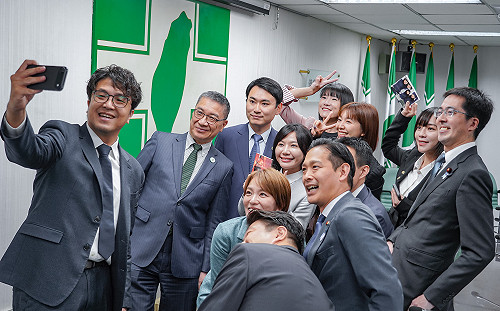 自民黨青年局遭鄭麗文放鳥 民進黨震驚：希望別影響日對台觀感 