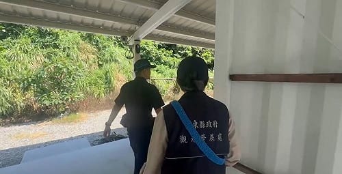 綠島入觀光旺季　非法旅宿被控偷拍旅客沐浴警偵辦