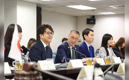 蔣萬安強敵成形！沈伯洋戰台北　徐國勇、吳思瑤組「競選鐵三角」
