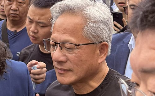 黃仁勳：中國終將開放AI晶片市場  台灣仍是半導體製造核心