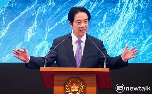 就職2週年》賴清德：千億加速中小微企業、傳產轉型  18歲之前每人每月成長津貼5千元