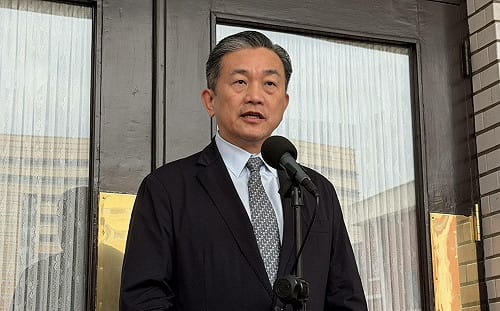 140億對台軍售喊卡？王定宇還原代理海軍部長原話：他沒有決定權 