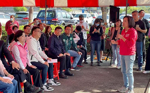中捷綠線延伸是否分拆？  何欣純批中市府「拖字訣」  盧秀燕：會問中央