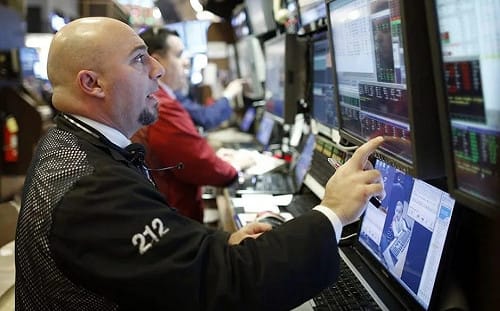 AI疑慮加深科技股賣壓加劇! 費半重挫519點、台積電ADR下跌1.7%