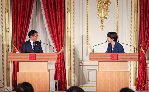 北京稱台灣東部海域執法是對日菲「當頭棒喝」! 菲外長嗆 : 不關中國的事.....