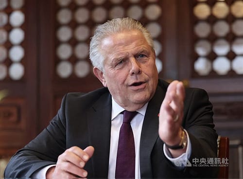 德訪台議員威爾許：北京先學會自由選舉再來談統一
