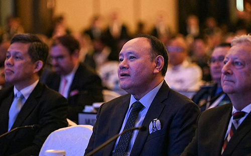 (影) 菲在「香會」硬槓中國！防長力挺日本、擋中記者 轟北京「不公平且不誠實」