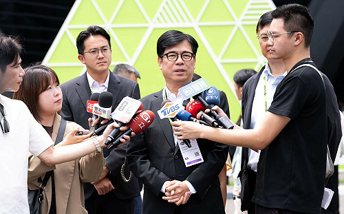 高雄燈塔計畫攜手輝達接軌全球     陳其邁再獲邀出席黃仁勳主題演講　