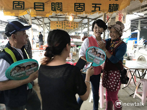陳亭妃善化掃街 三奈米進駐善化再起飛