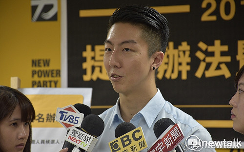 亞洲週刊背後老闆何許人？吳崢：可想成馬來西亞的蔡衍明