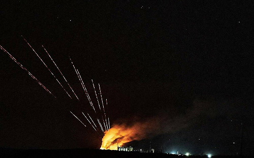 (影) 陸海全面封鎖! 烏軍雙線打擊 克里米亞通道與俄艦隊接連失守