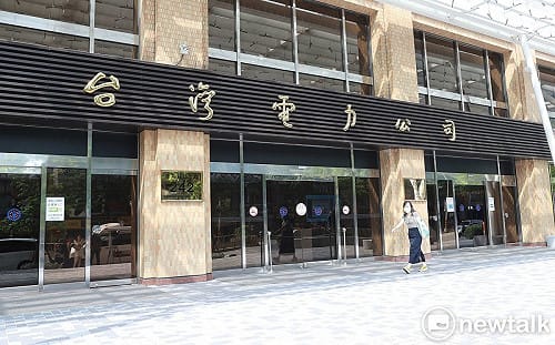 台中海線大停電！7座變電所停擺 號誌失靈一度交通大亂