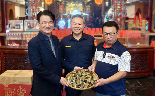 太平媽號召西螺福興宮、台中福華飯店 端粽傳愛關懷弱勢家庭