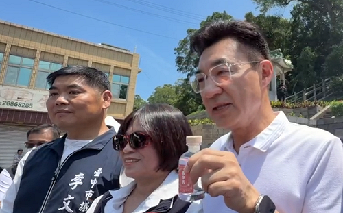 (影)有別盧秀燕嗆辣 江啟臣「掉書袋」 以孟子名言評論海峽論壇效應