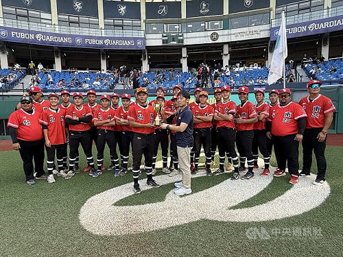 玉山盃台東勝台南奪季軍　跌跌撞撞沒放棄看見進步