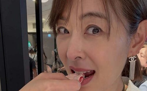 與黃仁勳、張忠謀同框夢幻雇主遭酸買榜！賈永婕霸氣反擊：誰要買這個