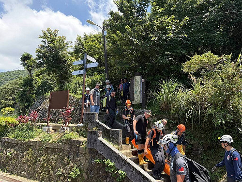 瑞芳小粗坑古道健行　4人遭蜂螫傷其中1人送醫