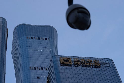 北京最高樓遭撞擊　路透彙整過去20年小飛機直升機失事