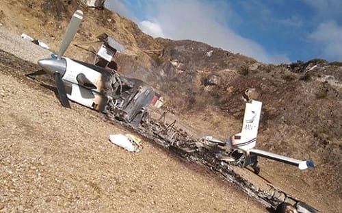 美飛行員遭分離主義分子槍殺、飛機遭焚! 印尼軍方 : 已找到並帶回遺體