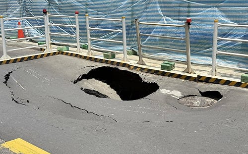 敦化北路天坑　蔣萬安勒令台塑停工：提改善計劃才能復工