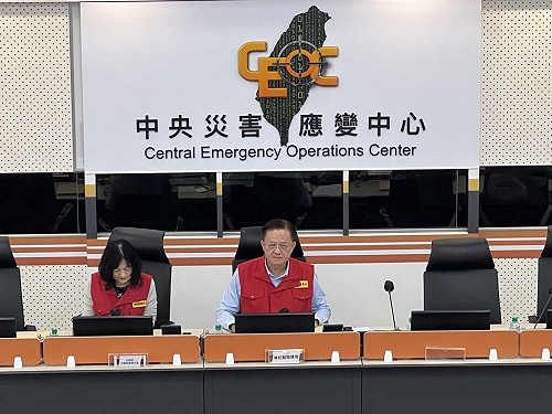 花蓮萬里溪堰塞湖溢流可能延後  中央降為黃色警戒