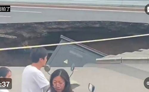 （影）中國多地爆洪災! 北京驚現天坑、廣西大學城成汪洋、河北災情頻傳