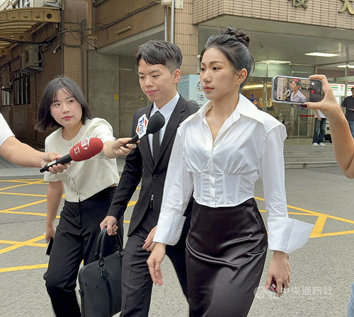 家寧與Andy帳務案互控說謊、斷章取義　8/11宣判