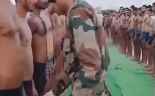 (影) 學印度的? 海格塞斯下令篩檢軍隊睪固酮 還阻海軍女性晉升將官