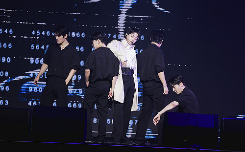 INFINITE 金明洙台北開唱！大秀零死角神顏魅力  全場Hi-touch 爆擊粉絲心臟