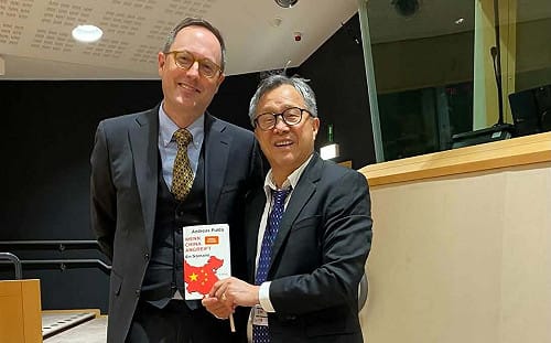 中國施壓歐洲議會「別邀那個台灣代表」　謝志偉反問：犯規者反而踢12碼罰球？