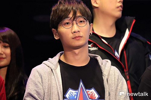 《英雄聯盟》SwordArT險勝法師對決 感言竟懷念舊隊友？