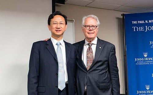 童振源專論》理解中國、避免戰爭  藍普頓教授六十年的歷史見證