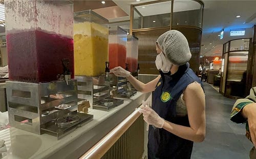 高雄「島語」驚爆食物中毒！多人上吐下瀉  衛生局揪2缺失