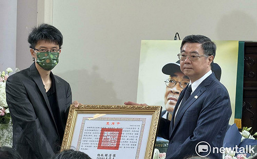 代表總統頒發褒揚令   卓榮泰：林榮基的精神將與台灣同在