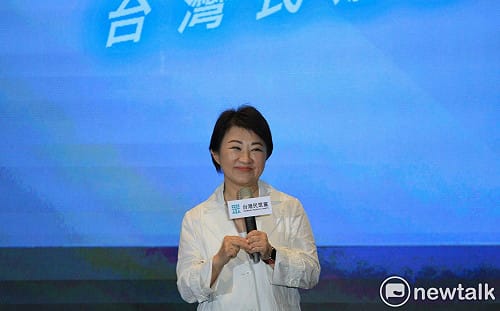 現身民眾黨慶高喊「藍白合」　盧秀燕：2026倒閣、2028倒賴