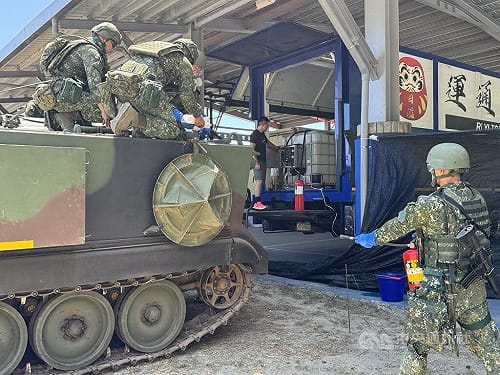 陸軍二支部執行物資整補  徵調民車實施車上儲撥