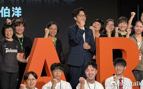 5大政見曝光 沈伯洋酸蔣萬安「心」不在台北：推TPASS納共享機車