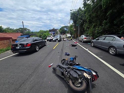 新埔死亡車禍騎士不治  駕駛移車遭舉發送辦