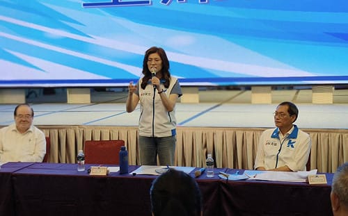 國民黨行動中常會前進屏東     鄭麗文：票投蘇清泉改變屏東未來  