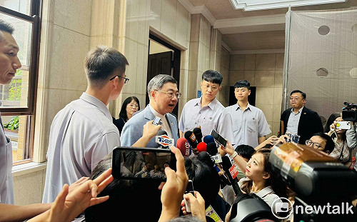 翁曉玲嗆喊凍4個月薪水　卓揆：若能阻擋軍人投共降刑期仍會堅持到底