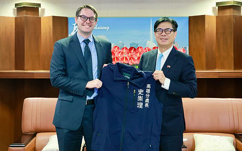 深化台美夥伴關係　AIT新任高雄分處長史崇理拜會陳其邁   