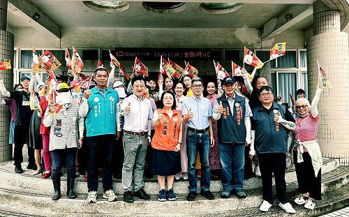 代夫出征！ 民進黨澎湖縣長參選人吳淑瑾今正式登記