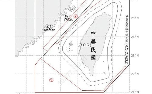 共機21架次擾台！13架次越中線　共艦、公務船共15艘出沒