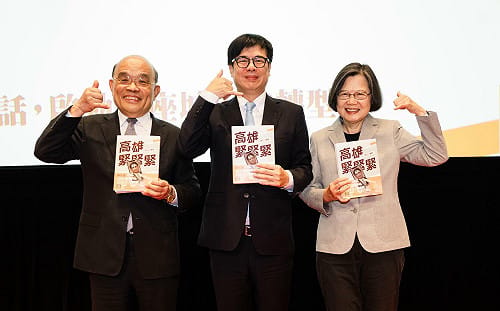 蘇貞昌曝邀陳其邁任副手內幕！幕僚分兩派嗆「小英的人」　他1句神回全場笑翻